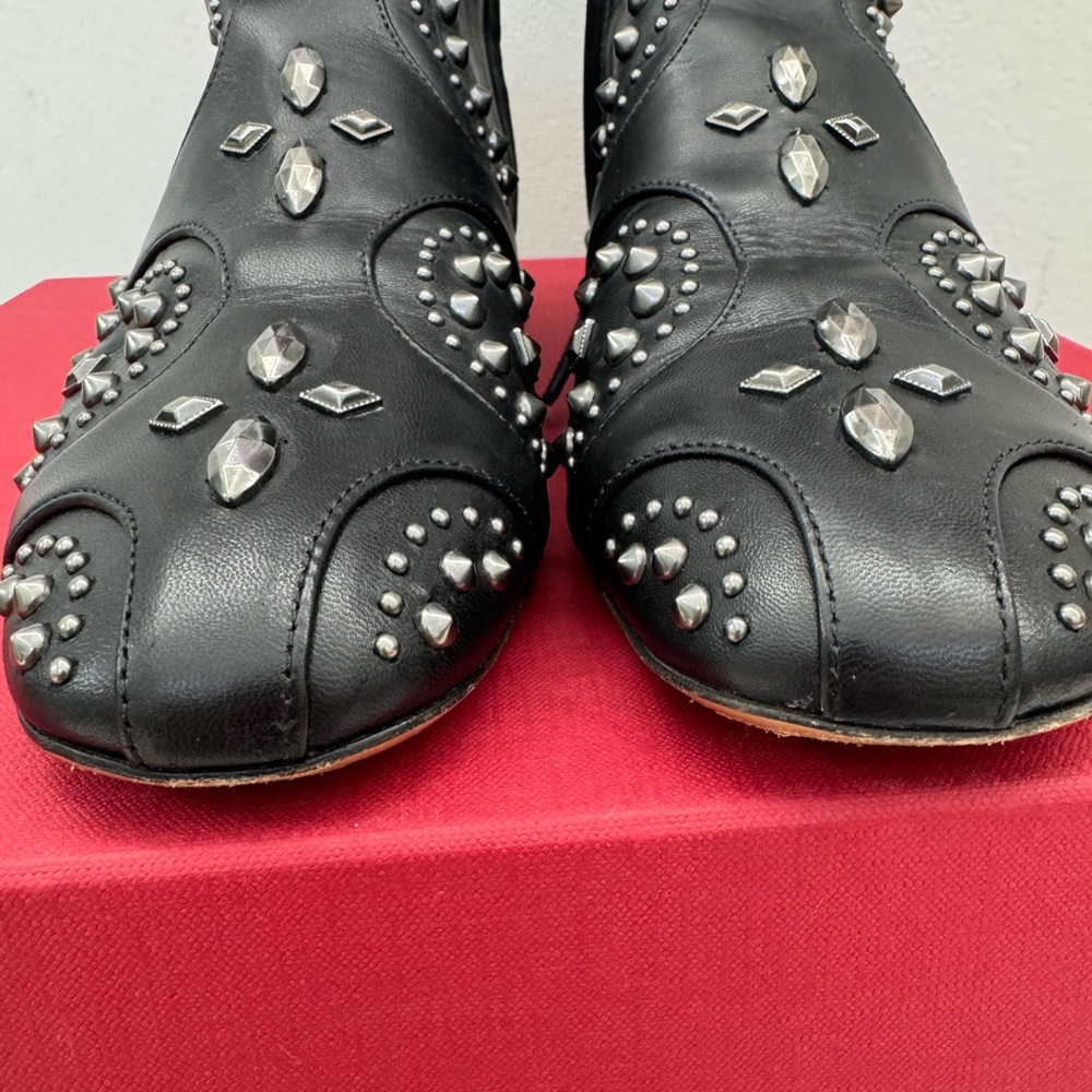 Valentino Garavani Studded Crystal Ankle Boots. Size 7.5. Excellent condition. - Picture 4 of 9